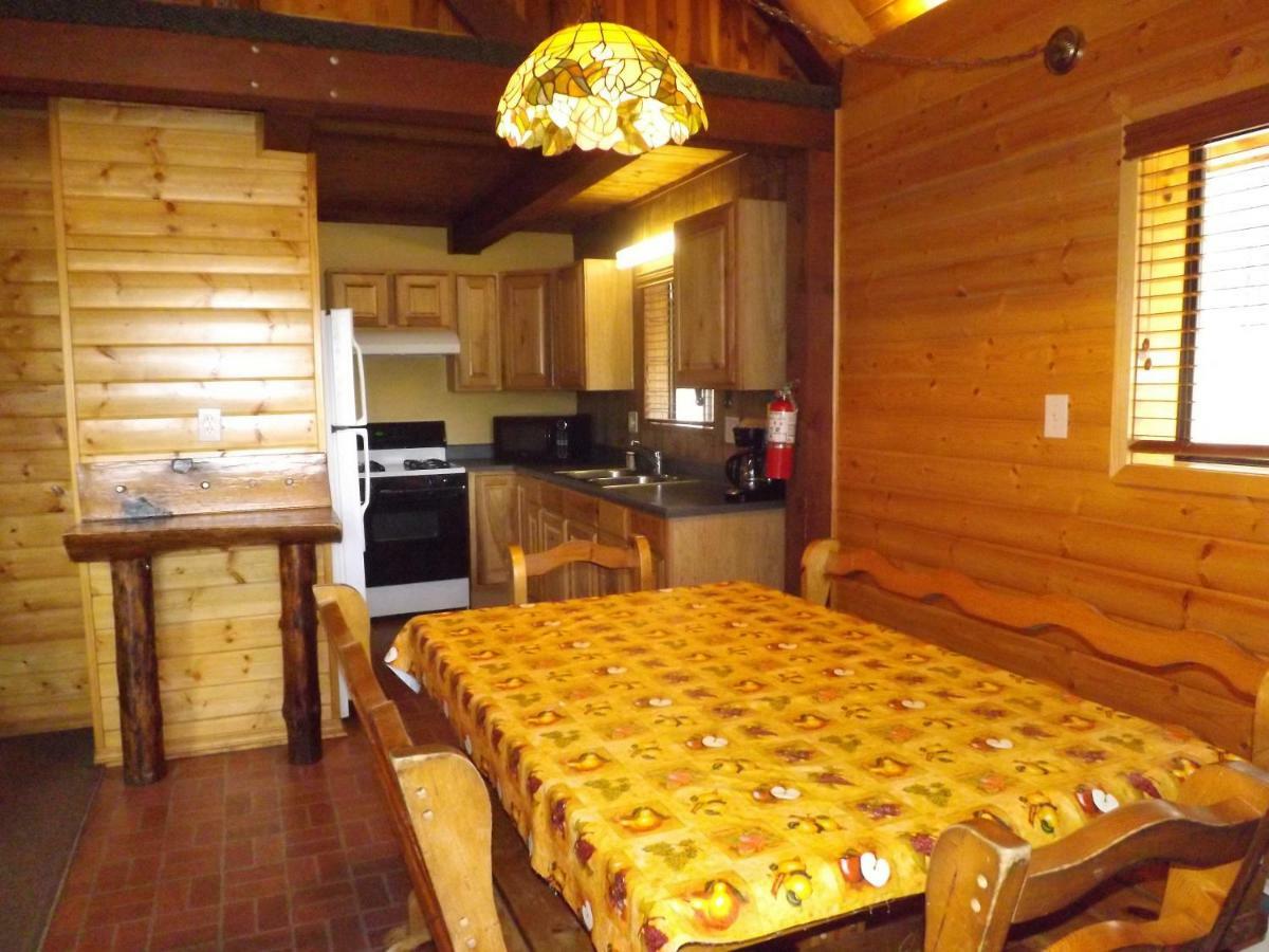 Arizona Mountain Inn & Cabins Flagstaff Extérieur photo